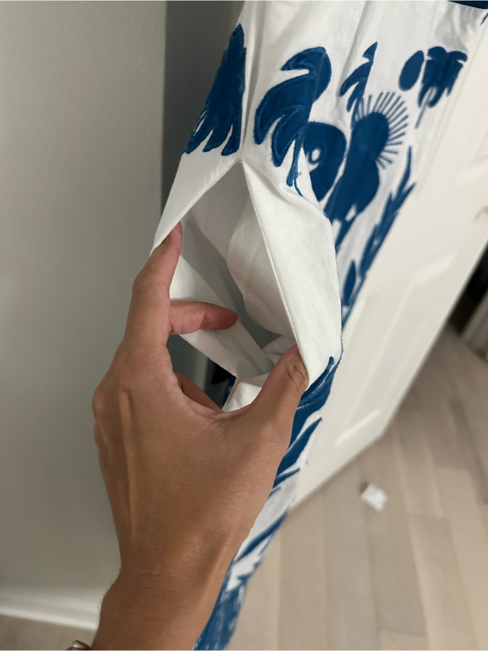 FARM Rio Blue and White Botanical Parrot Maxi Skirt - Picture 3 of 5